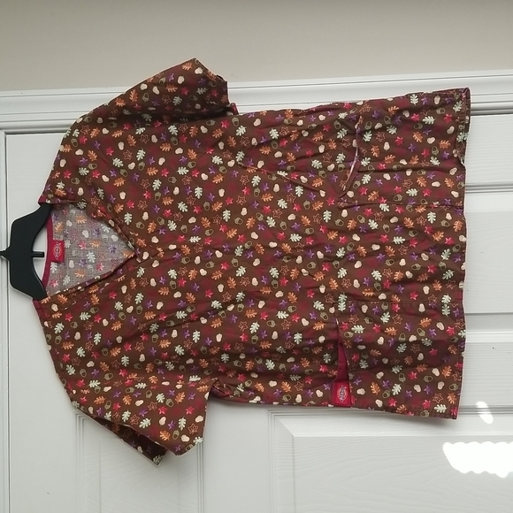 Dickies Women's Scrub Top - Picture 1 of 9